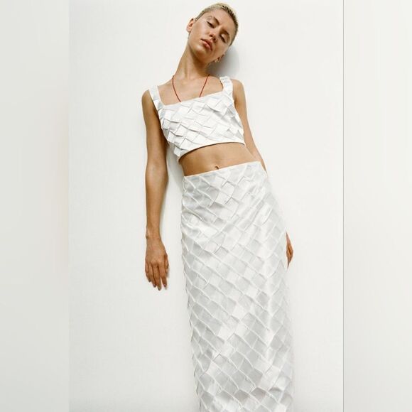 SET ZARA DIAMOND SATIN EFFECT MIDI SKIRT AND TOP - Picture 5 of 11